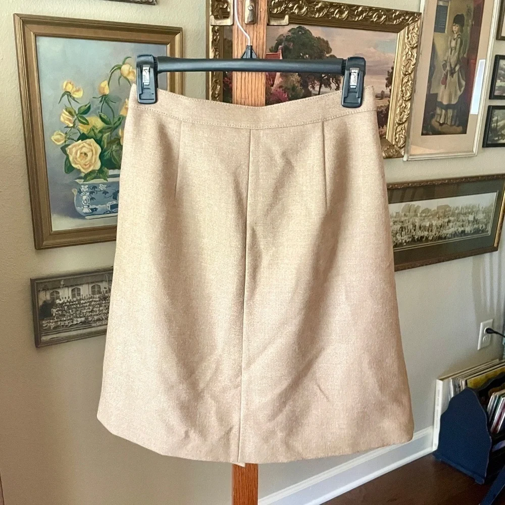 J. Crew 100% wool button front pleated knee length lined a-line skirt SZ 0 tan